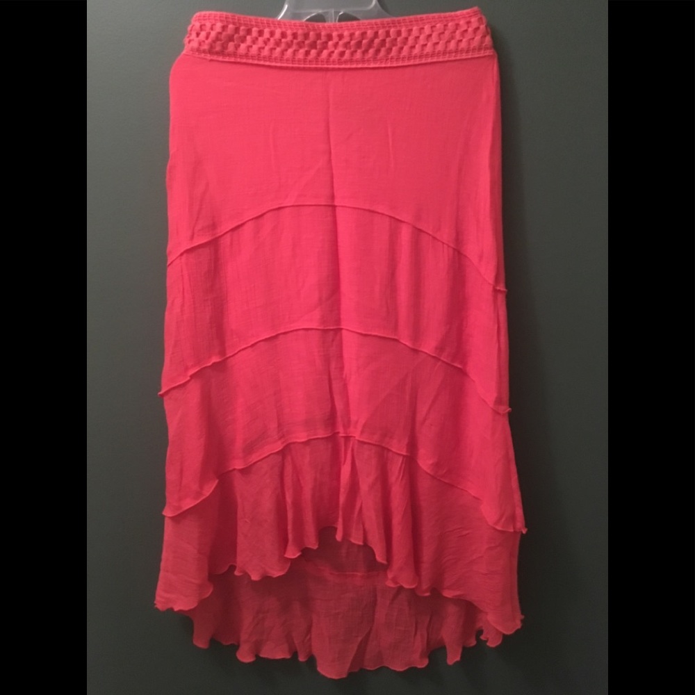 Beautiful flowy maxi skirt, new without tags.